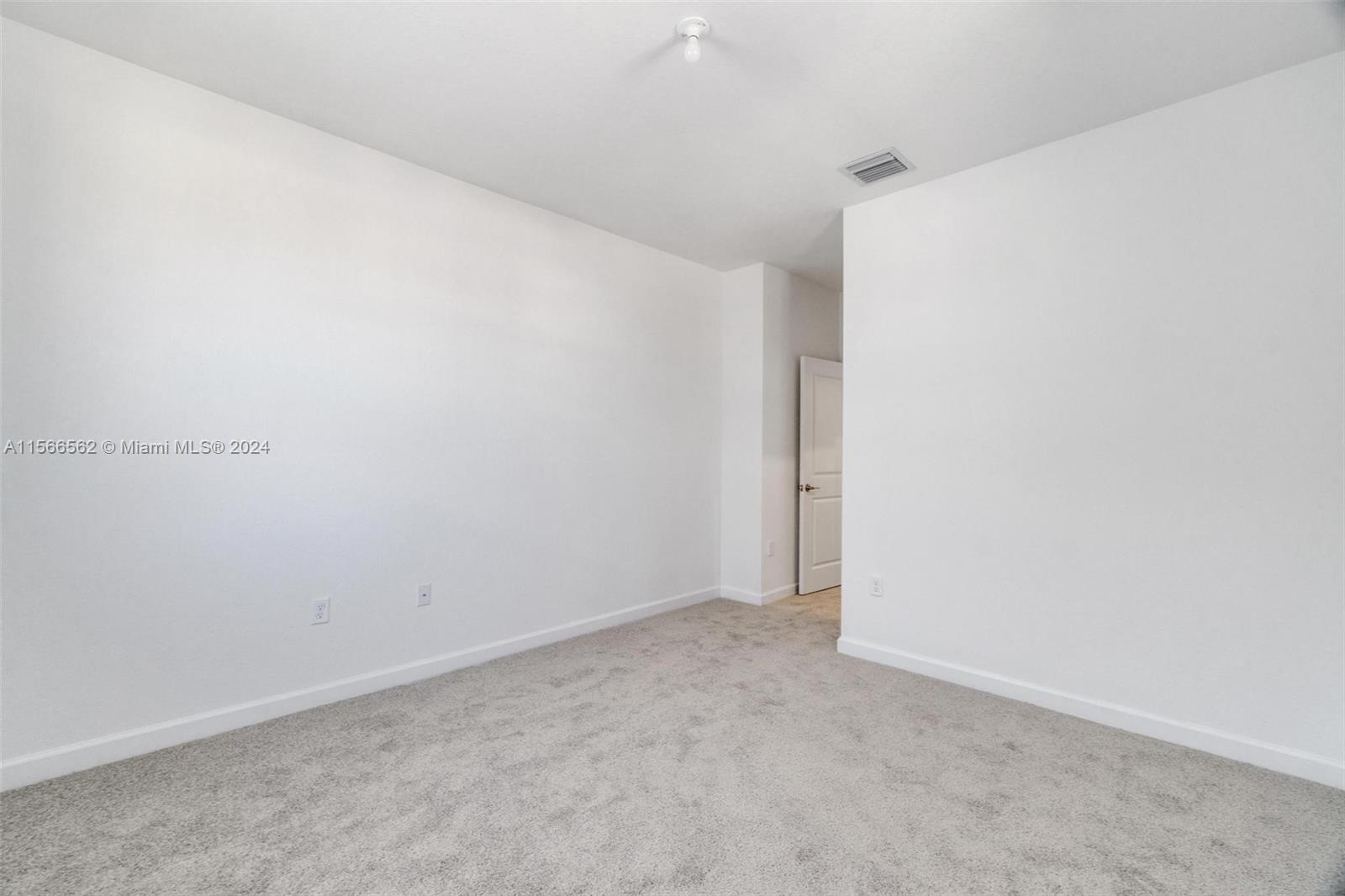 14852 SW 162nd St, Miami, Florida 33187, 4 Bedrooms Bedrooms, ,2 BathroomsBathrooms,Residentiallease,For Rent,14852 SW 162nd St,A11566562