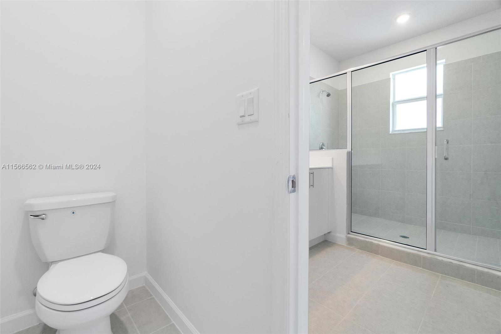 14852 SW 162nd St, Miami, Florida 33187, 4 Bedrooms Bedrooms, ,2 BathroomsBathrooms,Residentiallease,For Rent,14852 SW 162nd St,A11566562