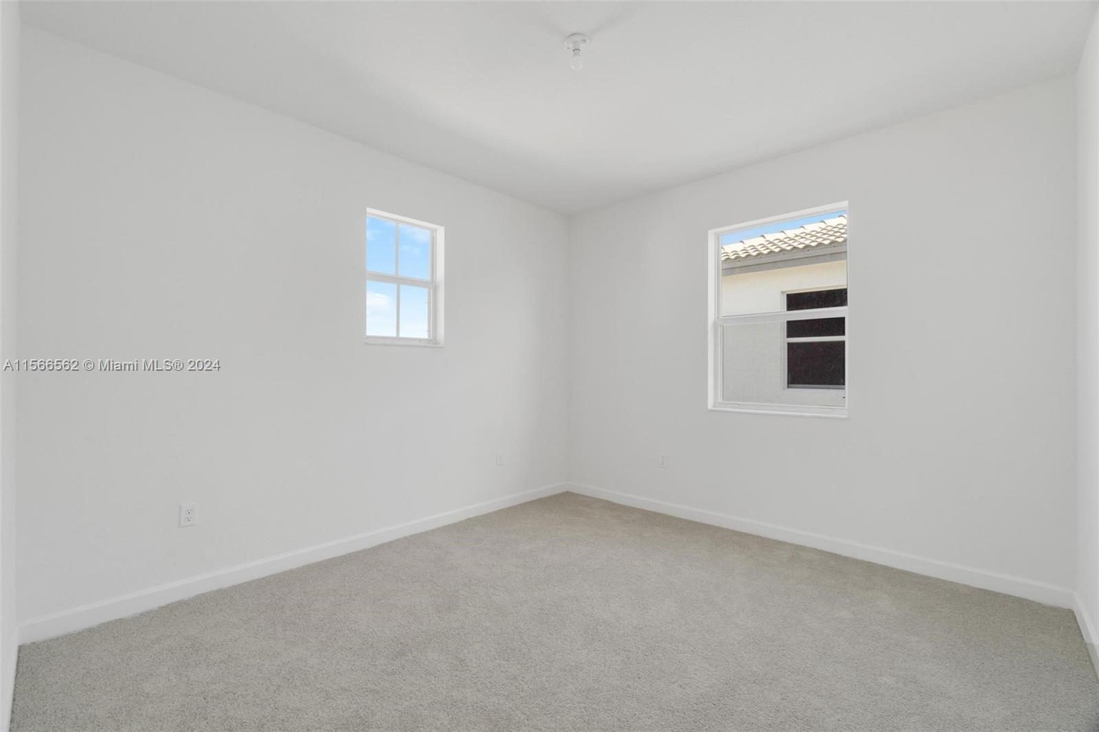 14852 SW 162nd St, Miami, Florida 33187, 4 Bedrooms Bedrooms, ,2 BathroomsBathrooms,Residentiallease,For Rent,14852 SW 162nd St,A11566562