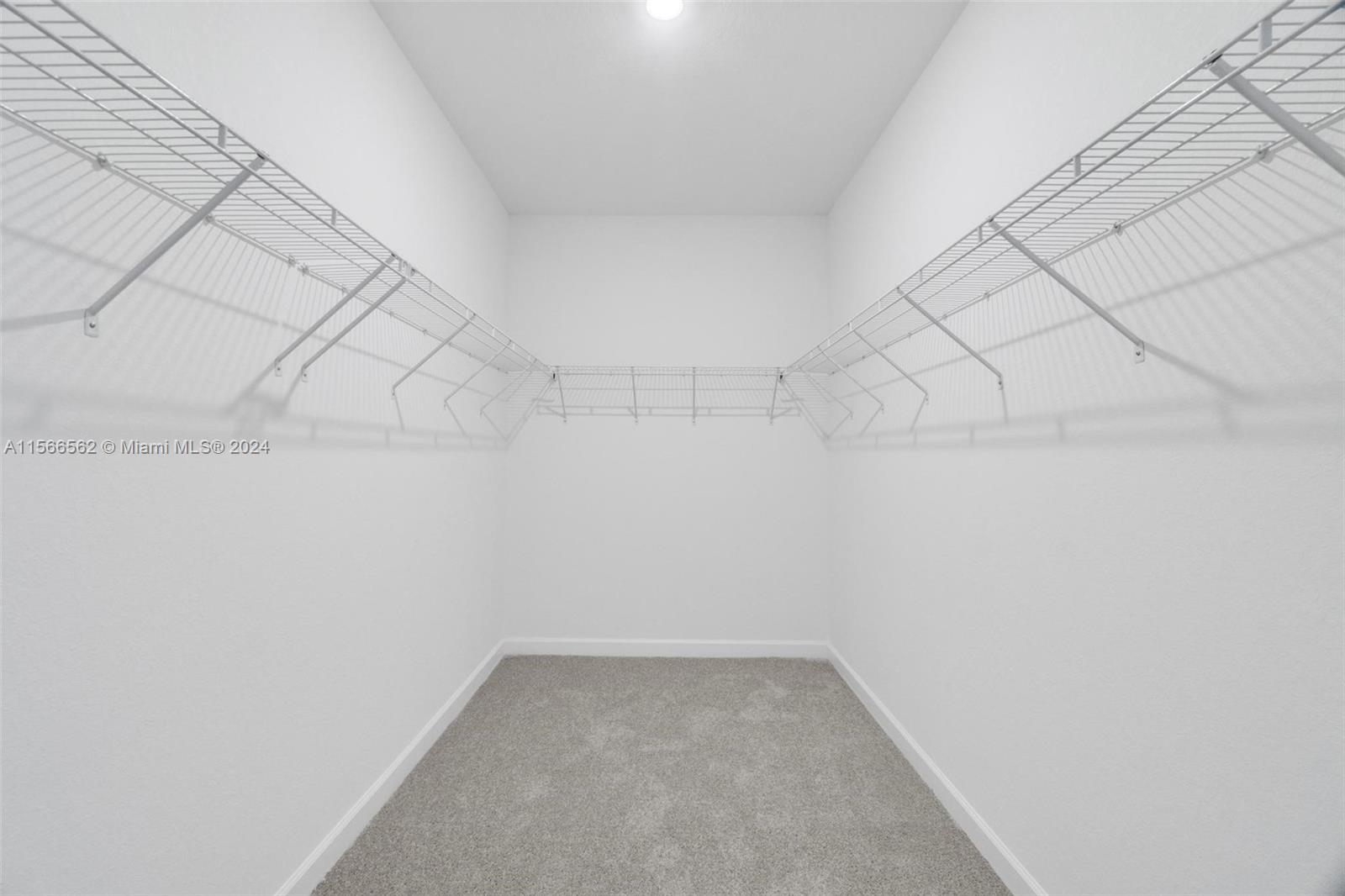 14852 SW 162nd St, Miami, Florida 33187, 4 Bedrooms Bedrooms, ,2 BathroomsBathrooms,Residentiallease,For Rent,14852 SW 162nd St,A11566562