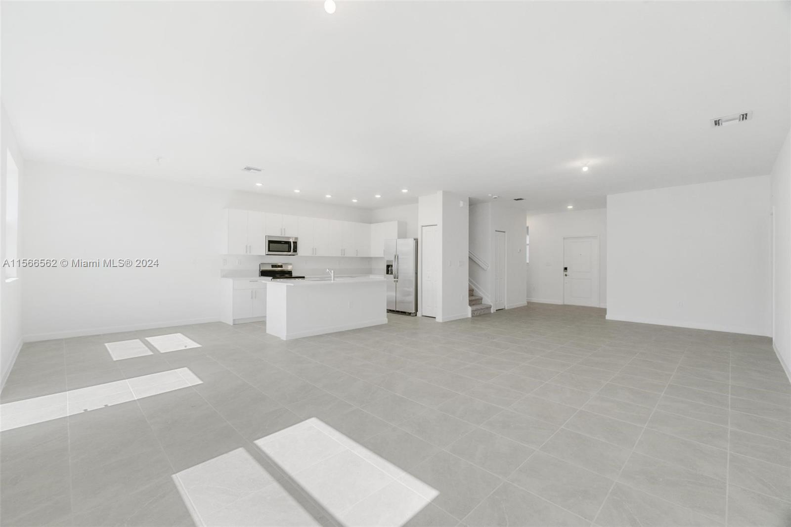 14852 SW 162nd St, Miami, Florida 33187, 4 Bedrooms Bedrooms, ,2 BathroomsBathrooms,Residentiallease,For Rent,14852 SW 162nd St,A11566562