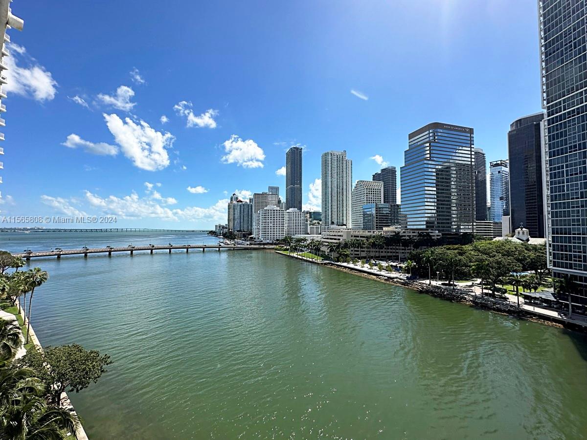 Beautifully furnished and perfectly maintained corner residence at Courts Brickell Key. Enjoy water and city views from the wrap around balcony. Spacious 2/2 split plan with living and dining space featuring marble floors in living areas, wood floors in bedrooms, California closets and open kitchen with snack bar. Two assigned parking spaces (tandem). Full amenity building includes: 24-hr security and concierge, valet parking, gym, racquetball court, party room, expansive outdoor sitting area, kids play room and more. Amazing and exclusive island living with restaurants, gourmet food store & recreational park for children.