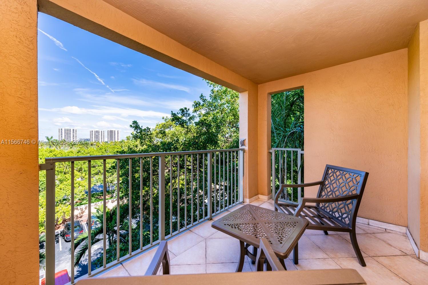19801 E Country Club Dr 4501, Aventura, Florida 33180, 2 Bedrooms Bedrooms, ,2 BathroomsBathrooms,Residentiallease,For Rent,19801 E Country Club Dr 4501,A11566746