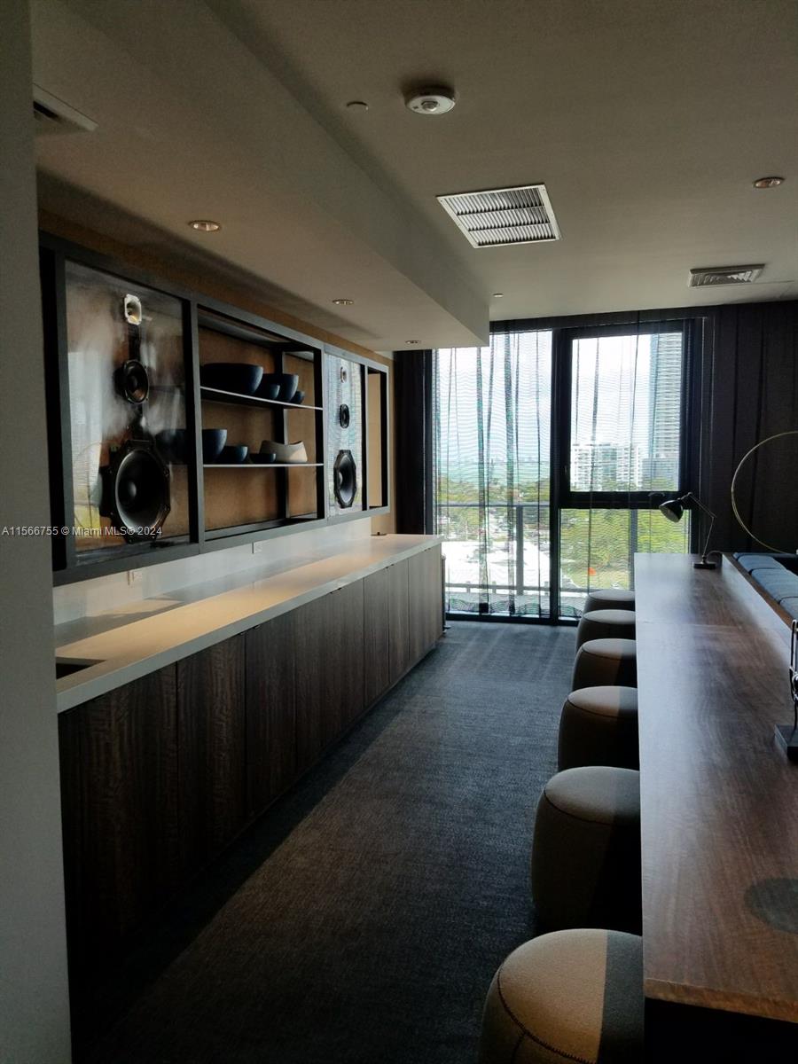 3401 NE 1 1702, Miami, Florida 33137, 2 Bedrooms Bedrooms, ,2 BathroomsBathrooms,Residentiallease,For Rent,3401 NE 1 1702,A11566755