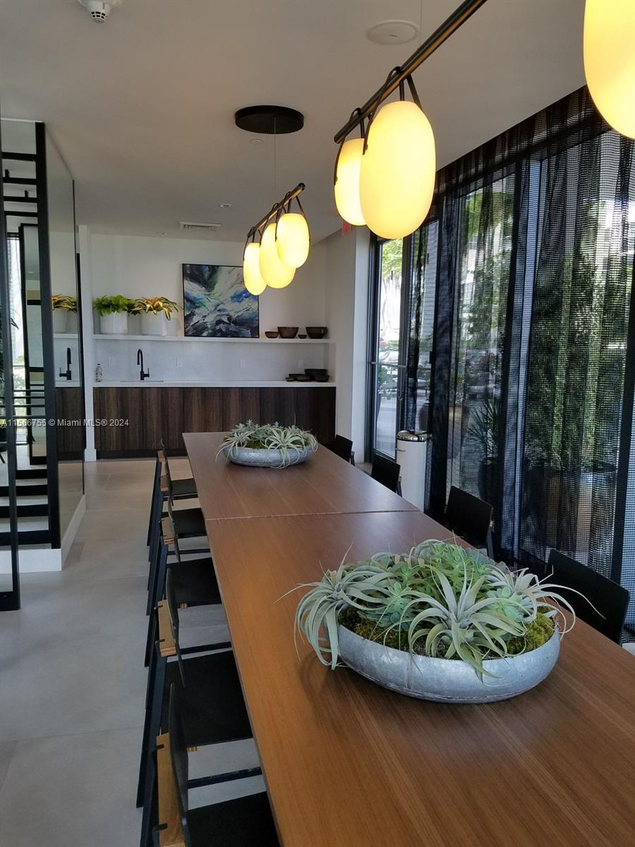 3401 NE 1 1702, Miami, Florida 33137, 2 Bedrooms Bedrooms, ,2 BathroomsBathrooms,Residentiallease,For Rent,3401 NE 1 1702,A11566755