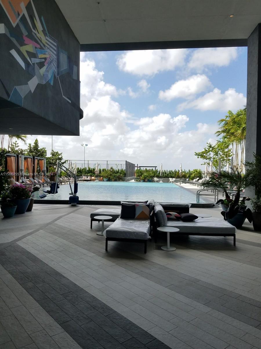 3401 NE 1 1702, Miami, Florida 33137, 2 Bedrooms Bedrooms, ,2 BathroomsBathrooms,Residentiallease,For Rent,3401 NE 1 1702,A11566755