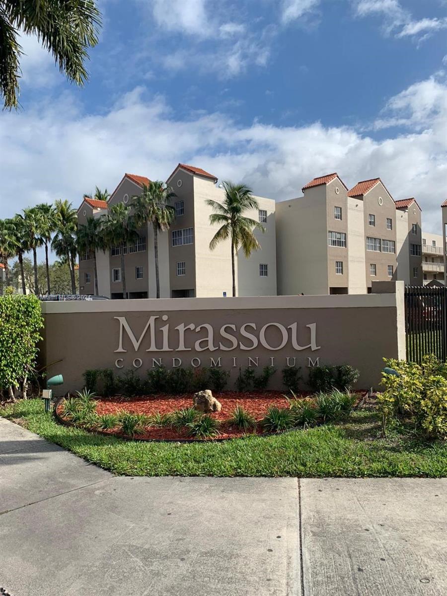 6045 NW 186th St 303, Hialeah, Florida 33015, 2 Bedrooms Bedrooms, ,2 BathroomsBathrooms,Residential,For Sale,6045 NW 186th St 303,A11566641