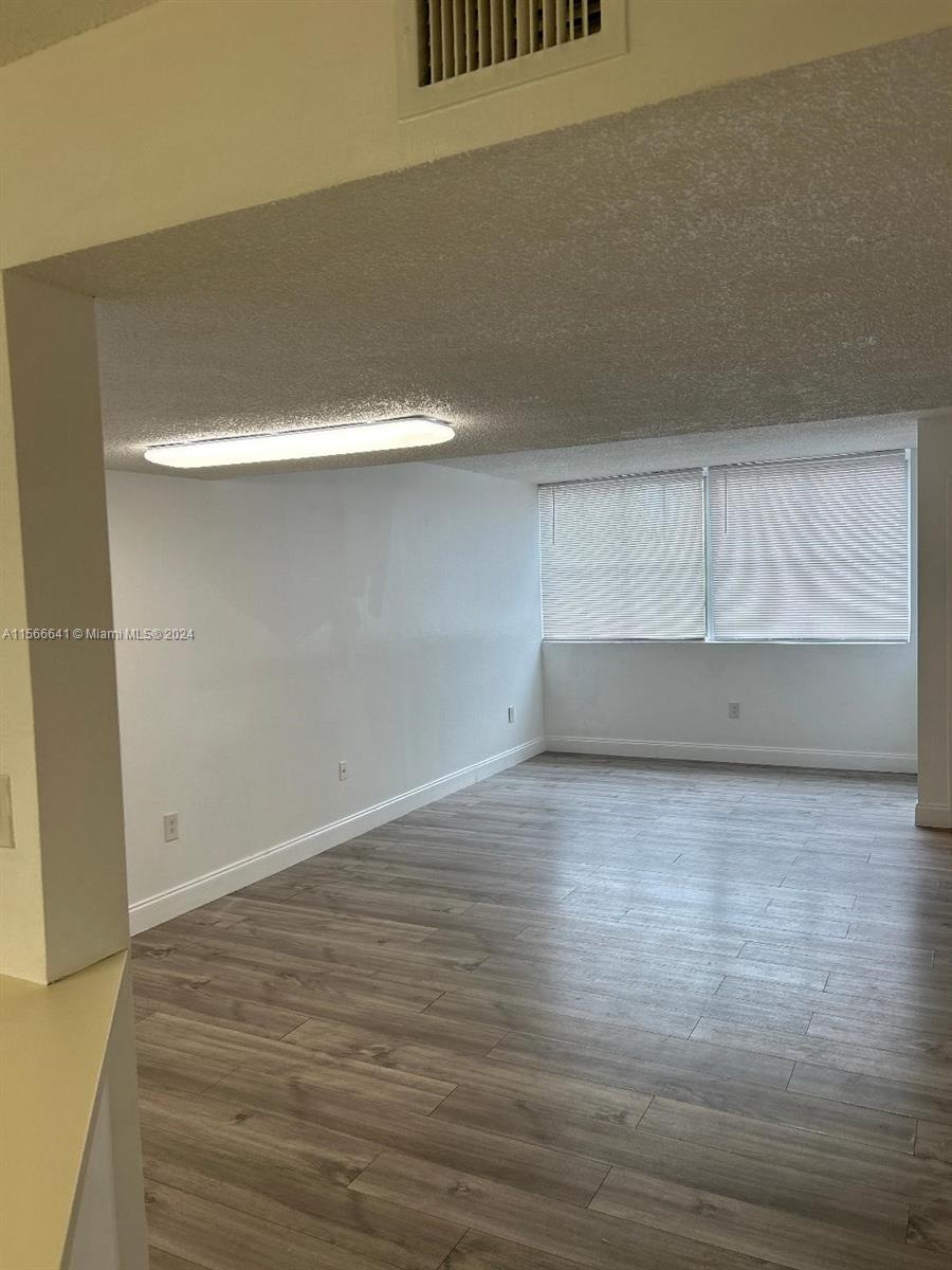 6045 NW 186th St 303, Hialeah, Florida 33015, 2 Bedrooms Bedrooms, ,2 BathroomsBathrooms,Residential,For Sale,6045 NW 186th St 303,A11566641