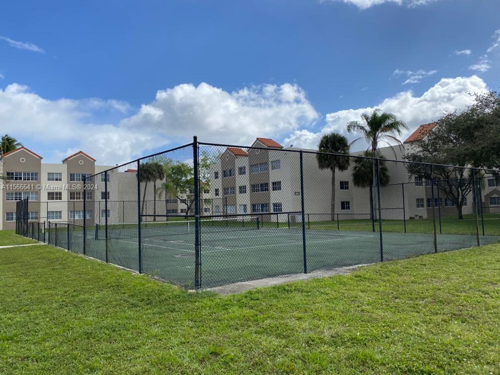 6045 NW 186th St 303, Hialeah, Florida 33015, 2 Bedrooms Bedrooms, ,2 BathroomsBathrooms,Residential,For Sale,6045 NW 186th St 303,A11566641