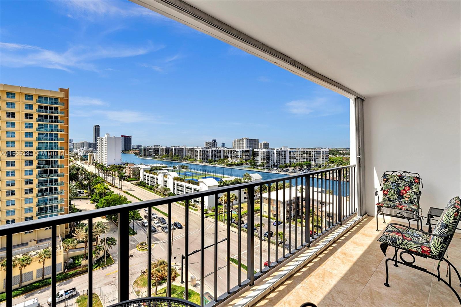 2401 S Ocean Dr 1107, Hollywood, Florida 33019, 2 Bedrooms Bedrooms, ,2 BathroomsBathrooms,Residential,For Sale,2401 S Ocean Dr 1107,A11565282