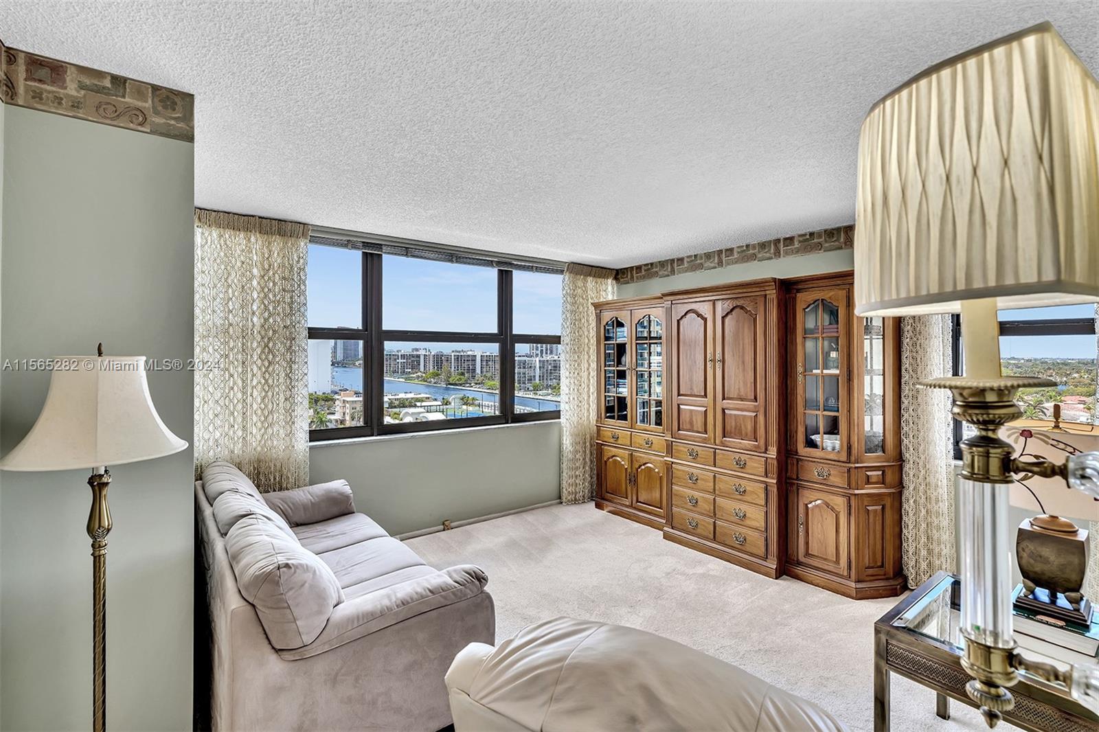 2401 S Ocean Dr 1107, Hollywood, Florida 33019, 2 Bedrooms Bedrooms, ,2 BathroomsBathrooms,Residential,For Sale,2401 S Ocean Dr 1107,A11565282
