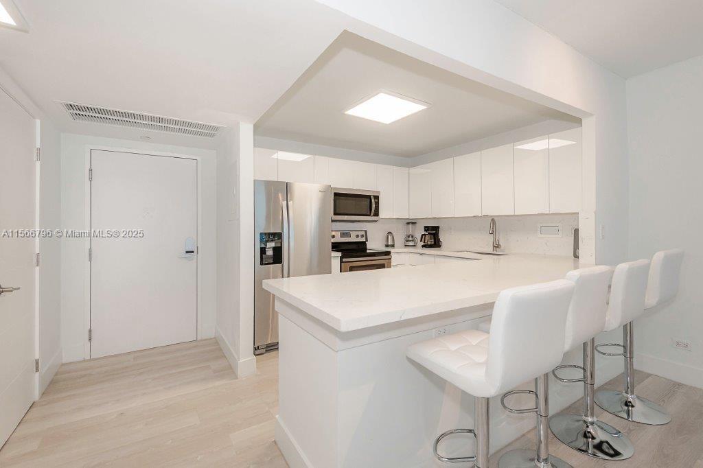 2301 Collins Ave 401, Miami Beach, Florida 33139, 1 Bedroom Bedrooms, ,1 BathroomBathrooms,Residentiallease,For Rent,2301 Collins Ave 401,A11566796