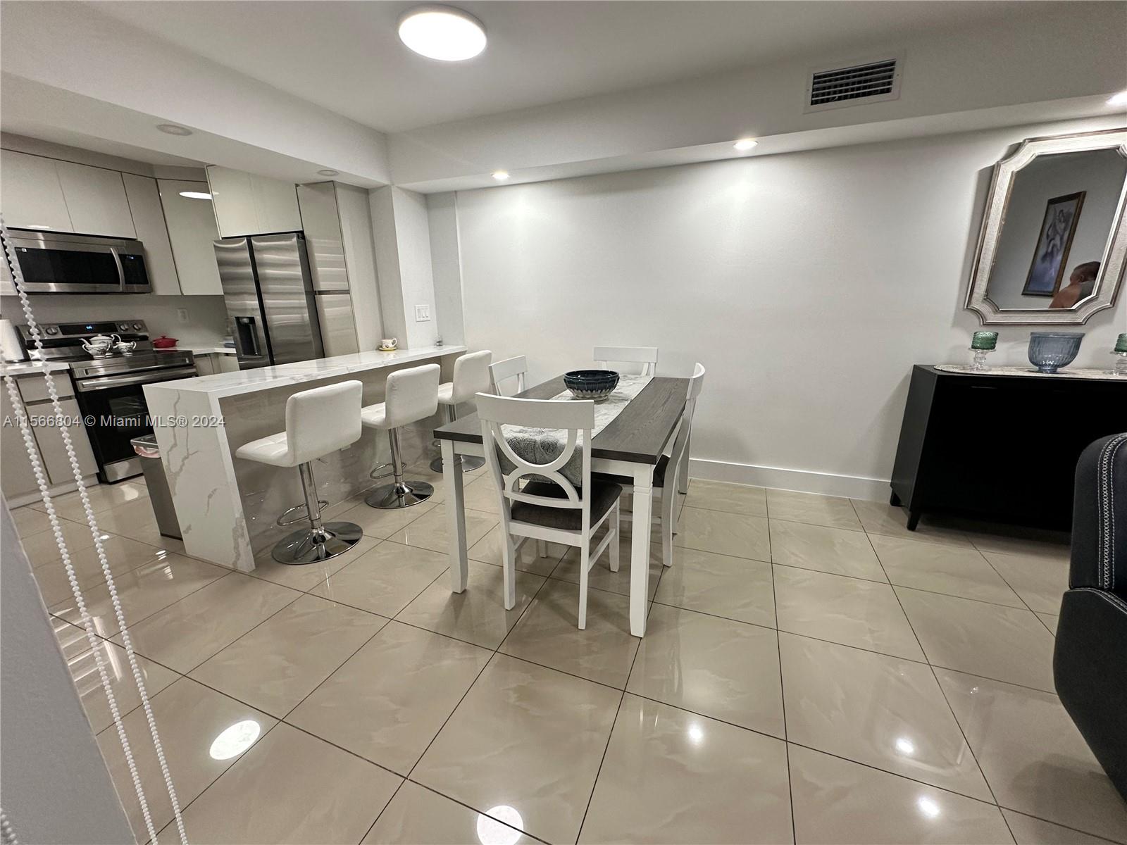 1140 Independence Trl 1140-J, Homestead, Florida 33034, 2 Bedrooms Bedrooms, ,1 BathroomBathrooms,Residential,For Sale,1140 Independence Trl 1140-J,A11566804