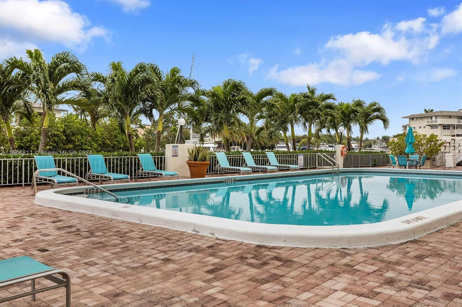 401 Golden Isles Dr 207, Hallandale Beach, Florida 33009, 1 Bedroom Bedrooms, ,1 BathroomBathrooms,Residentiallease,For Rent,401 Golden Isles Dr 207,A11566811