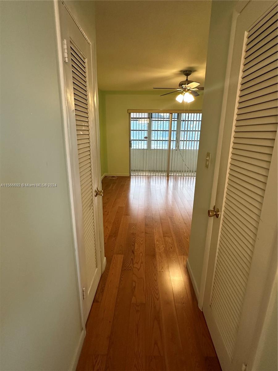 2300 Park Ln 306, Hollywood, Florida 33021, 1 Bedroom Bedrooms, ,1 BathroomBathrooms,Residential,For Sale,2300 Park Ln 306,A11566692