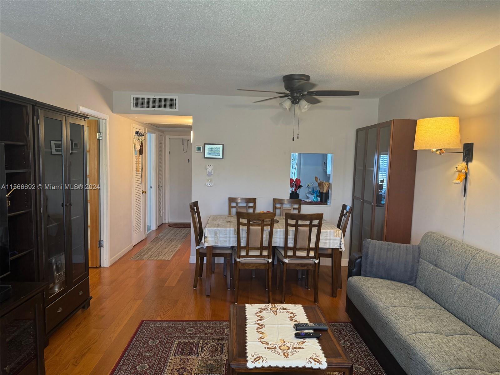 2300 Park Ln 306, Hollywood, Florida 33021, 1 Bedroom Bedrooms, ,1 BathroomBathrooms,Residential,For Sale,2300 Park Ln 306,A11566692