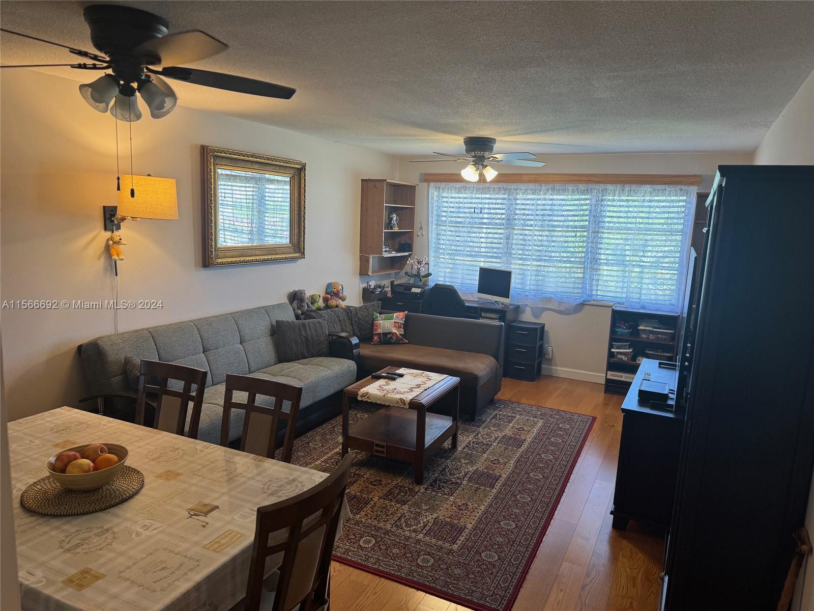2300 Park Ln 306, Hollywood, Florida 33021, 1 Bedroom Bedrooms, ,1 BathroomBathrooms,Residential,For Sale,2300 Park Ln 306,A11566692