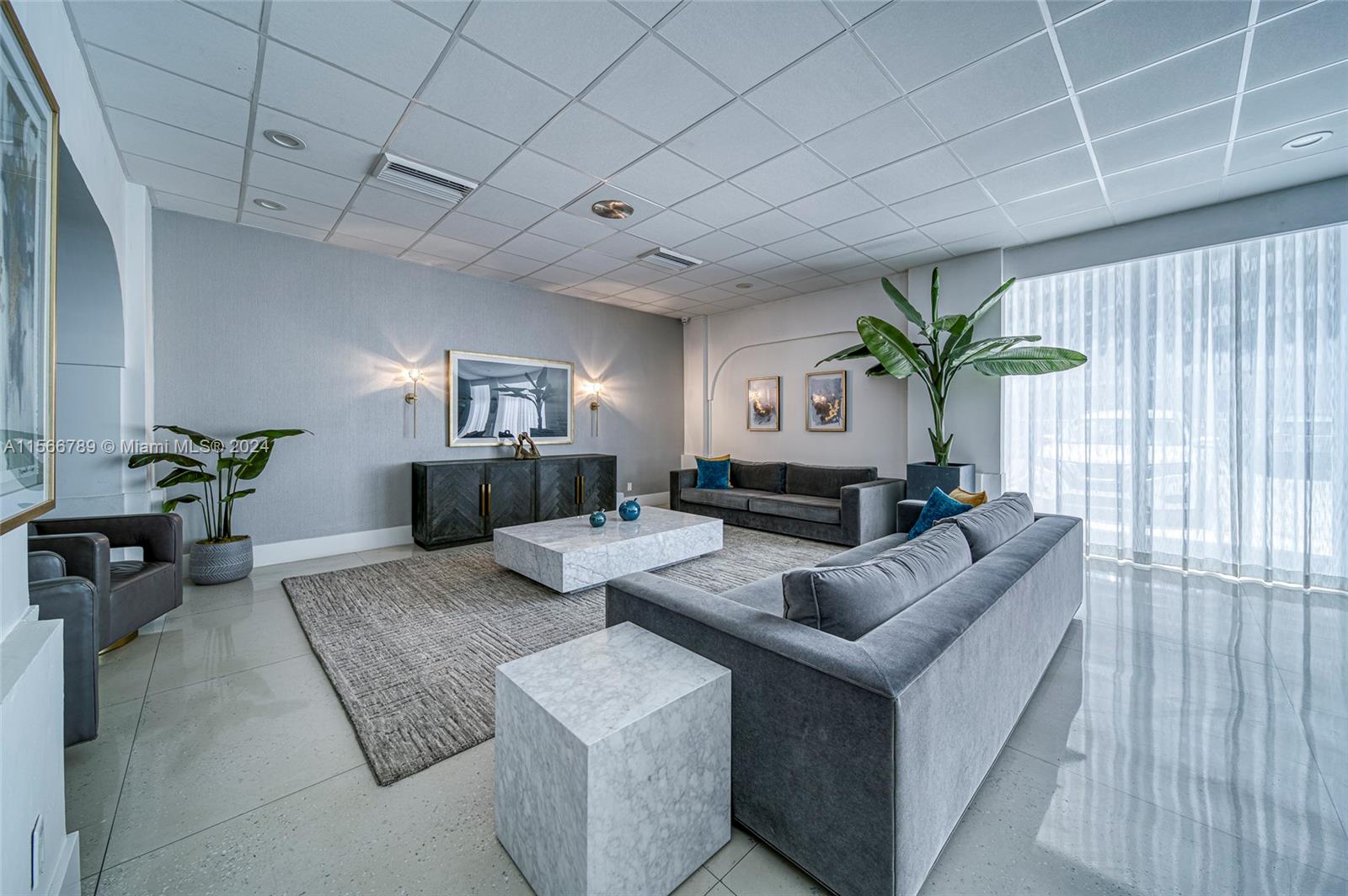 3140 S Ocean Dr 1002, Hallandale Beach, Florida 33009, 1 Bedroom Bedrooms, ,1 BathroomBathrooms,Residential,For Sale,3140 S Ocean Dr 1002,A11566789