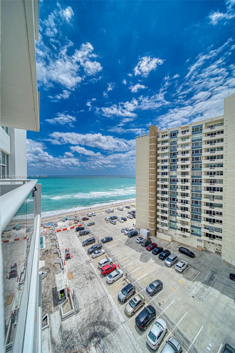 3140 S Ocean Dr 1002, Hallandale Beach, Florida 33009, 1 Bedroom Bedrooms, ,1 BathroomBathrooms,Residential,For Sale,3140 S Ocean Dr 1002,A11566789