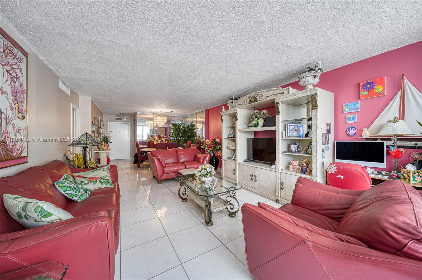 3140 S Ocean Dr 1002, Hallandale Beach, Florida 33009, 1 Bedroom Bedrooms, ,1 BathroomBathrooms,Residential,For Sale,3140 S Ocean Dr 1002,A11566789