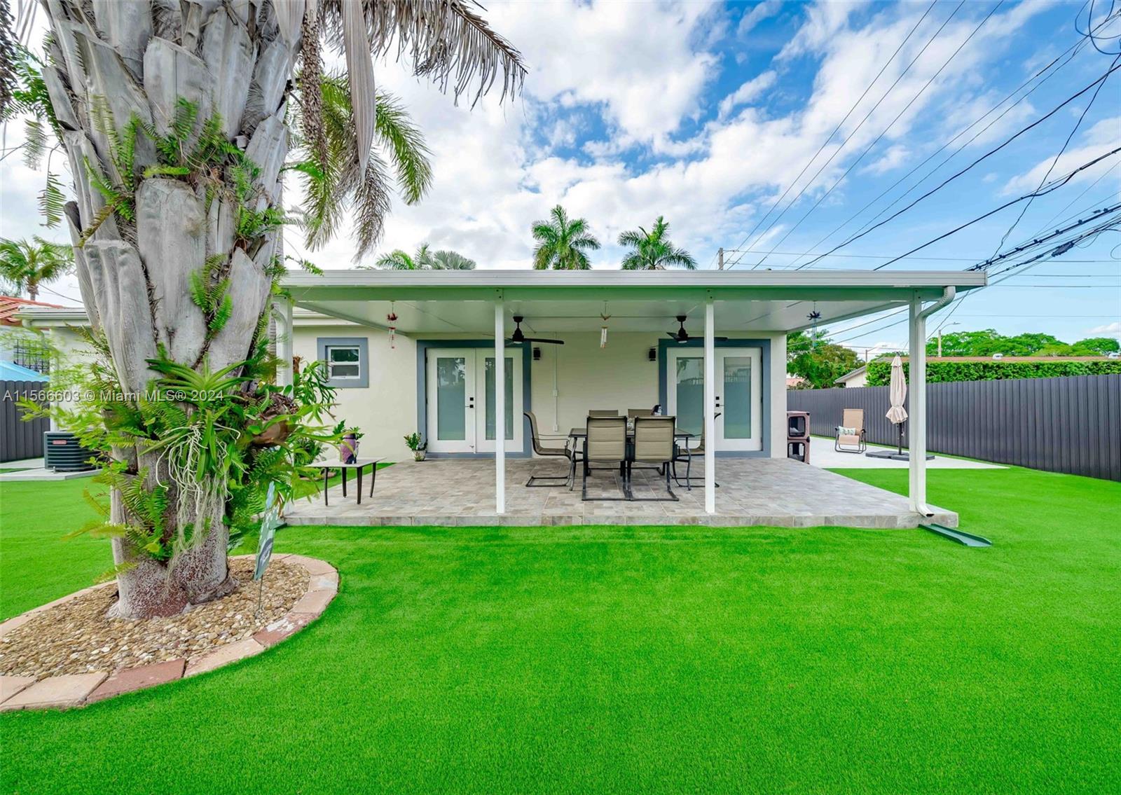4926 SW 7th St, Miami, Florida 33134, 3 Bedrooms Bedrooms, ,2 BathroomsBathrooms,Residential,For Sale,4926 SW 7th St,A11566603