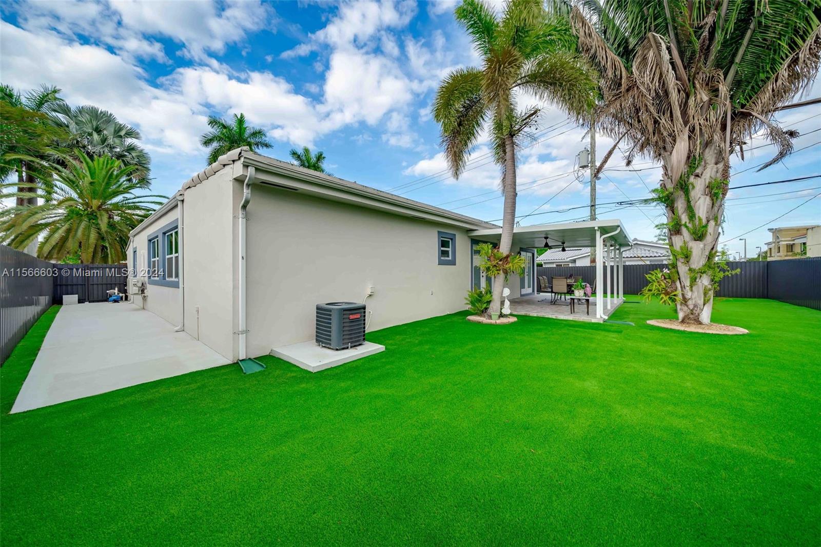 4926 SW 7th St, Miami, Florida 33134, 3 Bedrooms Bedrooms, ,2 BathroomsBathrooms,Residential,For Sale,4926 SW 7th St,A11566603