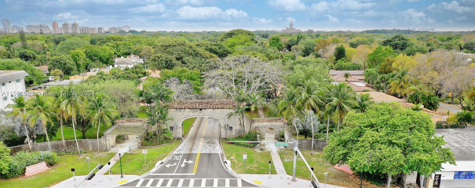 4926 SW 7th St, Miami, Florida 33134, 3 Bedrooms Bedrooms, ,2 BathroomsBathrooms,Residential,For Sale,4926 SW 7th St,A11566603