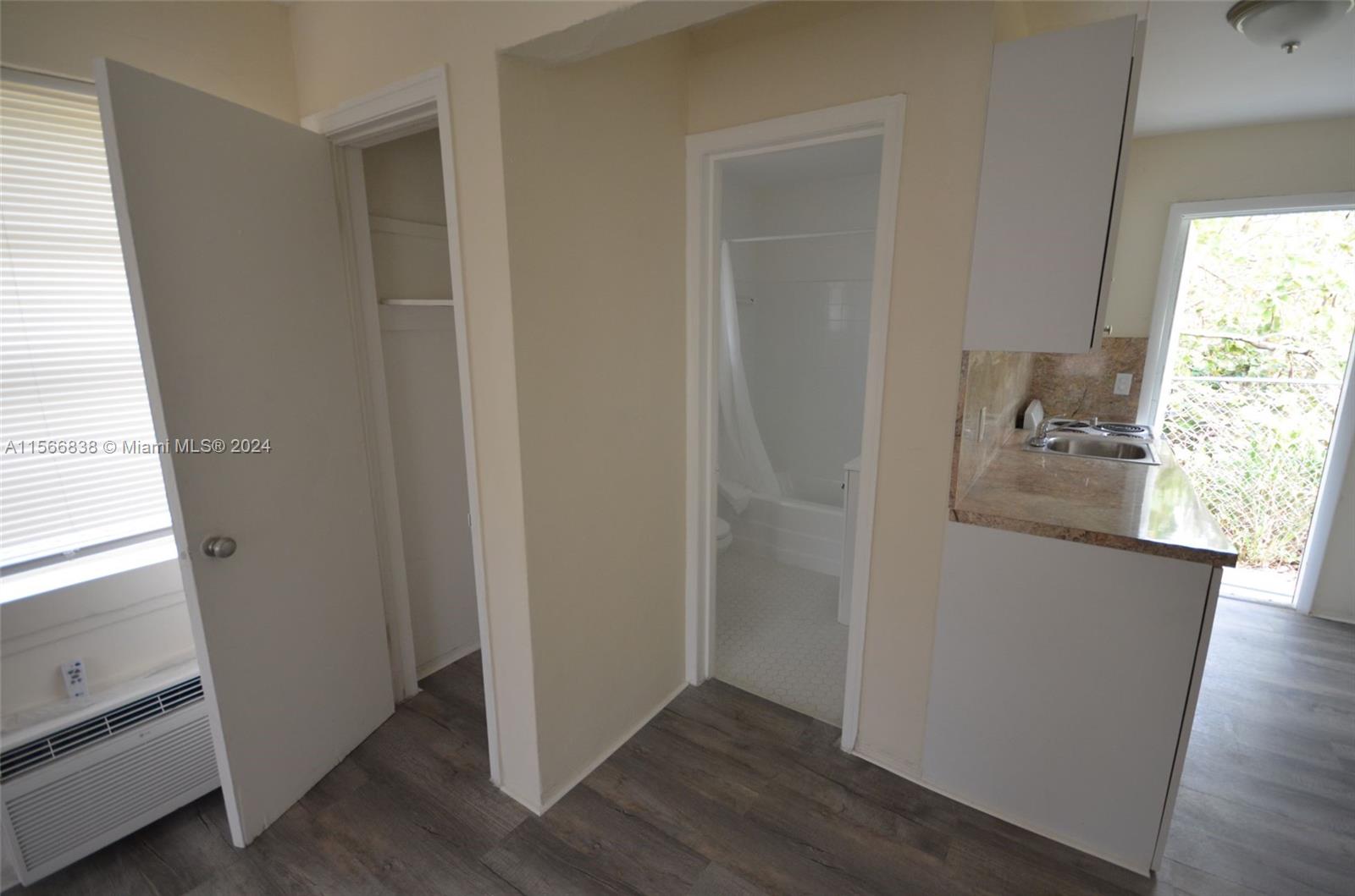 655 NE 85th St 4, Miami, Florida 33138, ,1 BathroomBathrooms,Residentiallease,For Rent,655 NE 85th St 4,A11566838