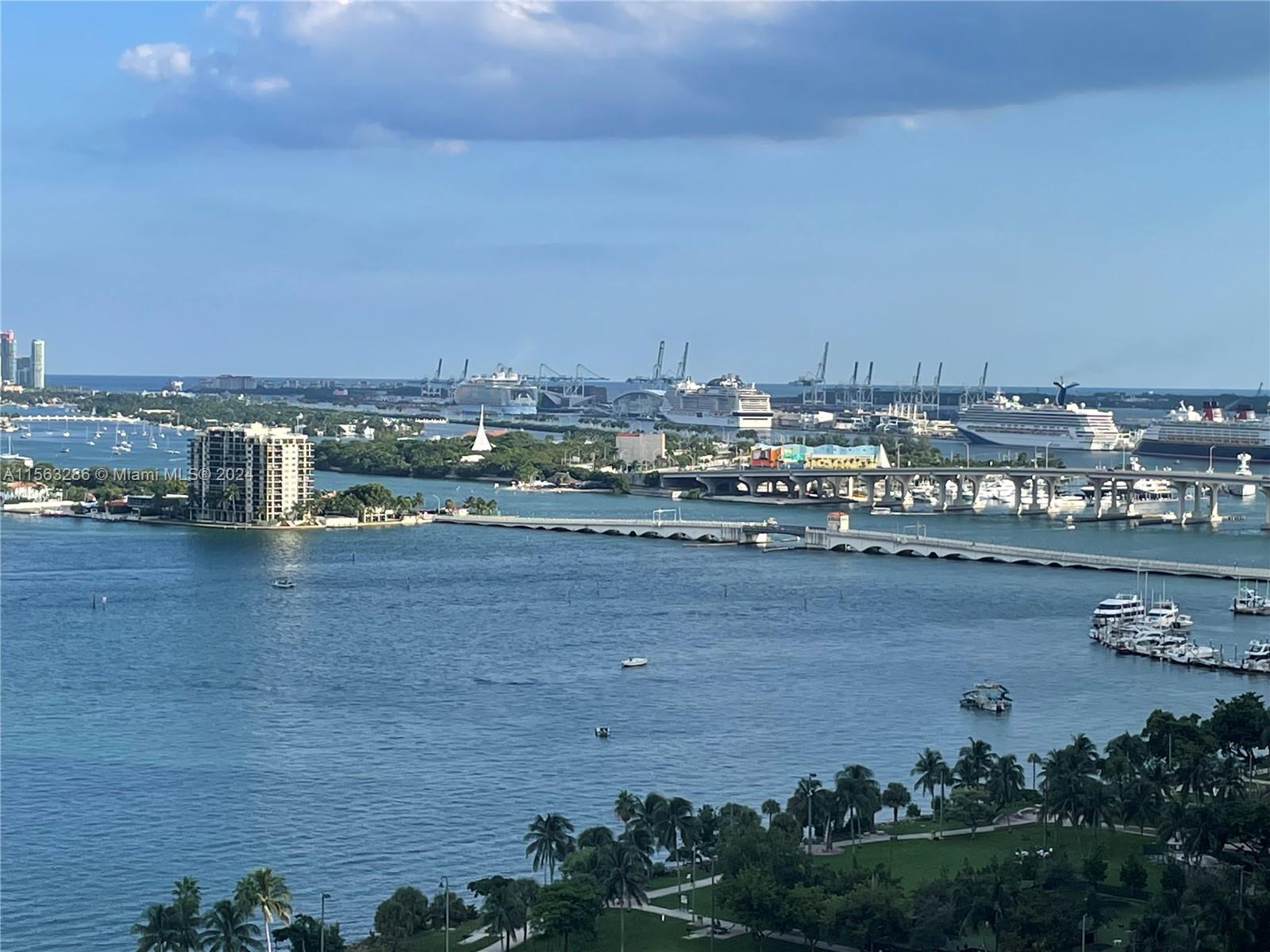 Miami, Florida 33137, 3 Bedrooms Bedrooms, ,3 BathroomsBathrooms,Residentiallease,For Rent,A11563286