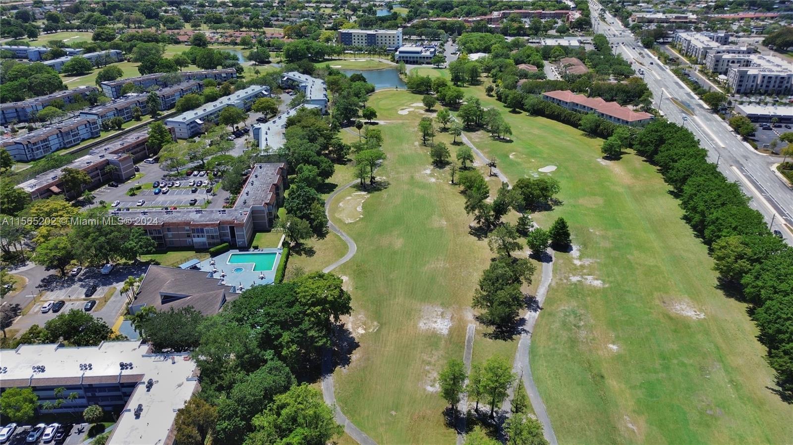 8351 Sands Point Blvd A302, Tamarac, Florida 33321, 2 Bedrooms Bedrooms, ,2 BathroomsBathrooms,Residential,For Sale,8351 Sands Point Blvd A302,A11565202