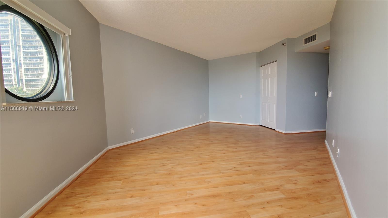 3610 Yacht Club Dr 510, Aventura, Florida 33180, 2 Bedrooms Bedrooms, ,2 BathroomsBathrooms,Residentiallease,For Rent,3610 Yacht Club Dr 510,A11566019