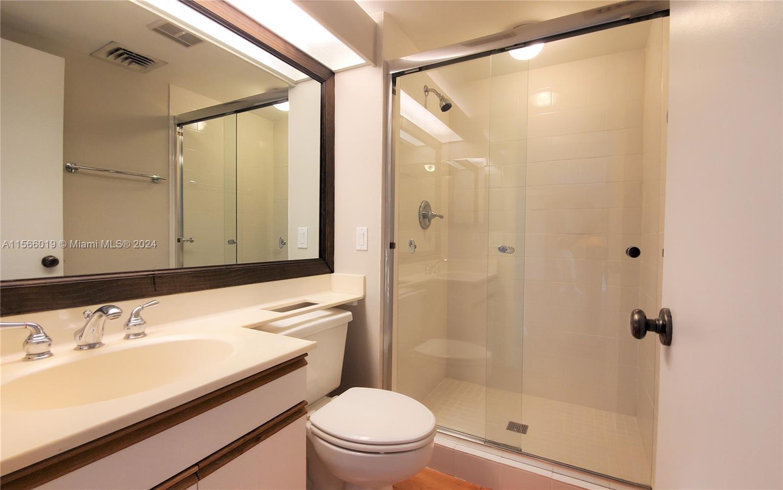 3610 Yacht Club Dr 510, Aventura, Florida 33180, 2 Bedrooms Bedrooms, ,2 BathroomsBathrooms,Residentiallease,For Rent,3610 Yacht Club Dr 510,A11566019