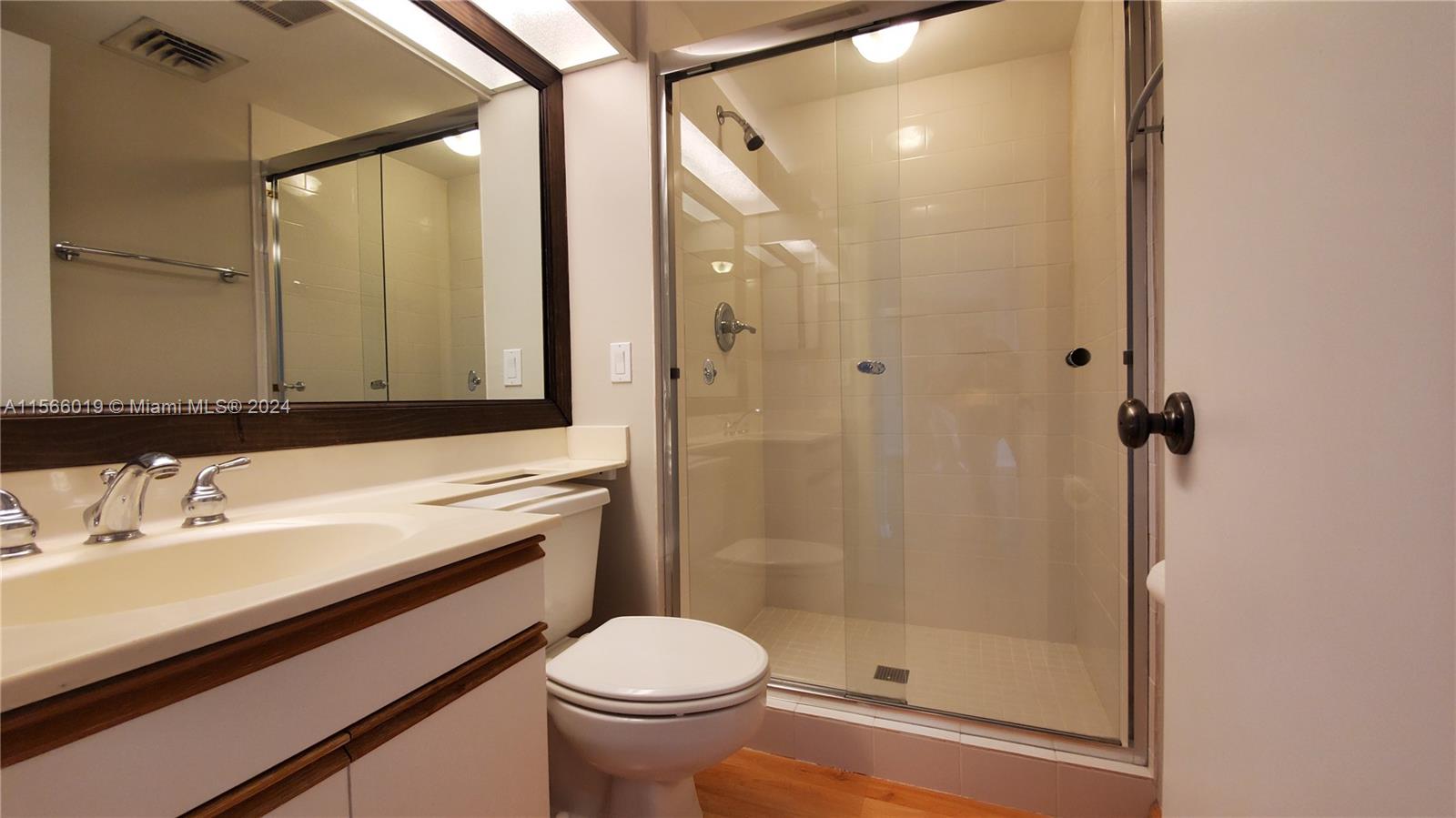 3610 Yacht Club Dr 510, Aventura, Florida 33180, 2 Bedrooms Bedrooms, ,2 BathroomsBathrooms,Residentiallease,For Rent,3610 Yacht Club Dr 510,A11566019