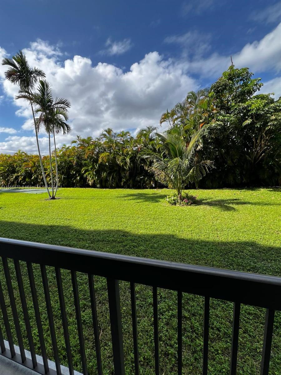 1301 NE 7th St 112, Hallandale Beach, Florida 33009, 2 Bedrooms Bedrooms, ,2 BathroomsBathrooms,Residentiallease,For Rent,1301 NE 7th St 112,A11566870