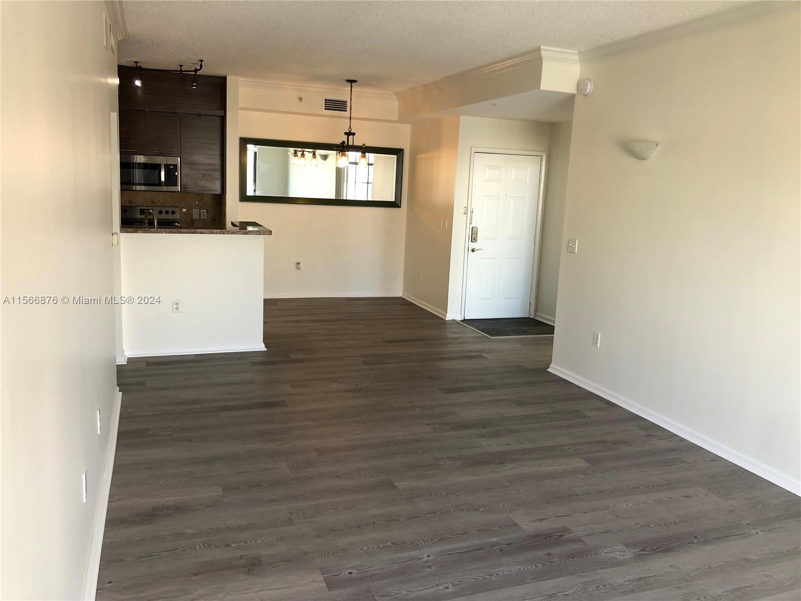 1919 Van Buren St 820A, Hollywood, Florida 33020, 2 Bedrooms Bedrooms, ,1 BathroomBathrooms,Residentiallease,For Rent,1919 Van Buren St 820A,A11566876
