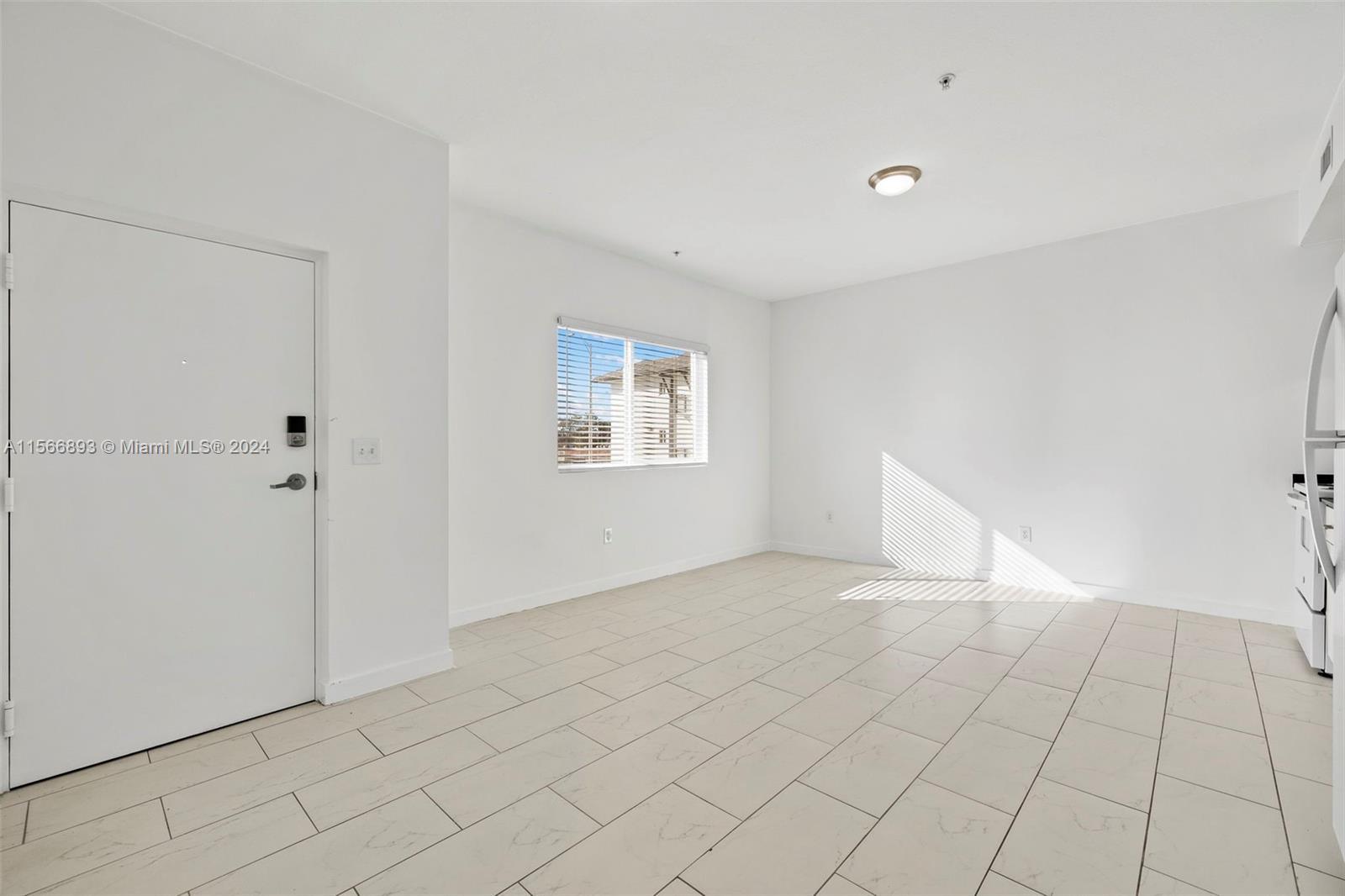 405 E 7th St 202, Hialeah, Florida 33010, 1 Bedroom Bedrooms, ,1 BathroomBathrooms,Residentiallease,For Rent,405 E 7th St 202,A11566893