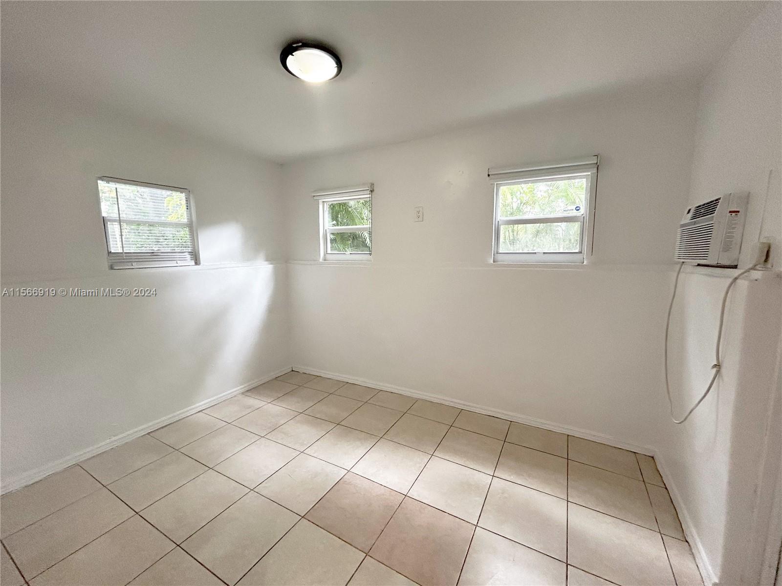 757 NE 85th St C, Miami, Florida 33138, ,1 BathroomBathrooms,Residentiallease,For Rent,757 NE 85th St C,A11566919
