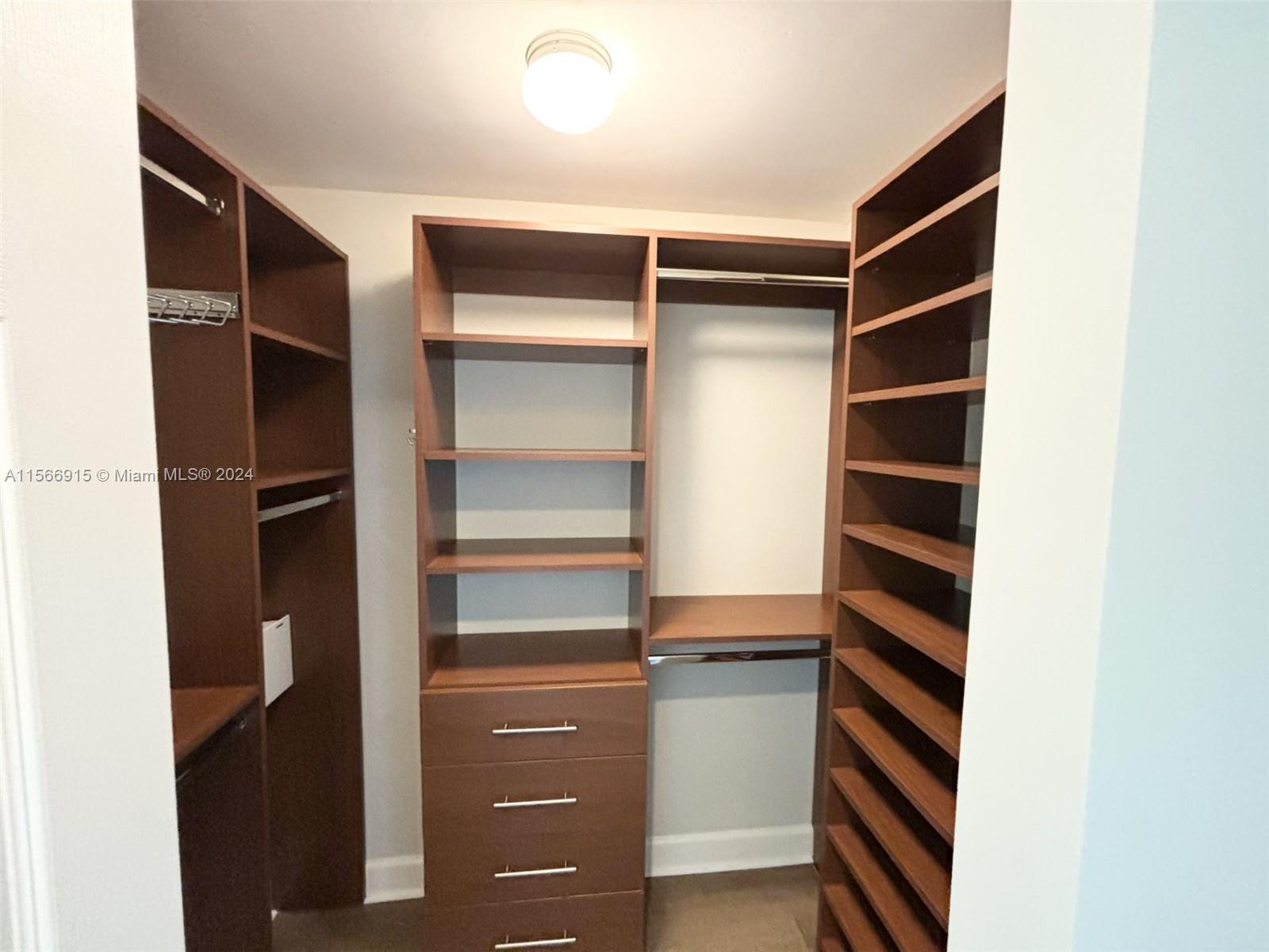 1300 Ponce De Leon Blvd 610, Coral Gables, Florida 33134, 1 Bedroom Bedrooms, ,1 BathroomBathrooms,Residentiallease,For Rent,1300 Ponce De Leon Blvd 610,A11566915