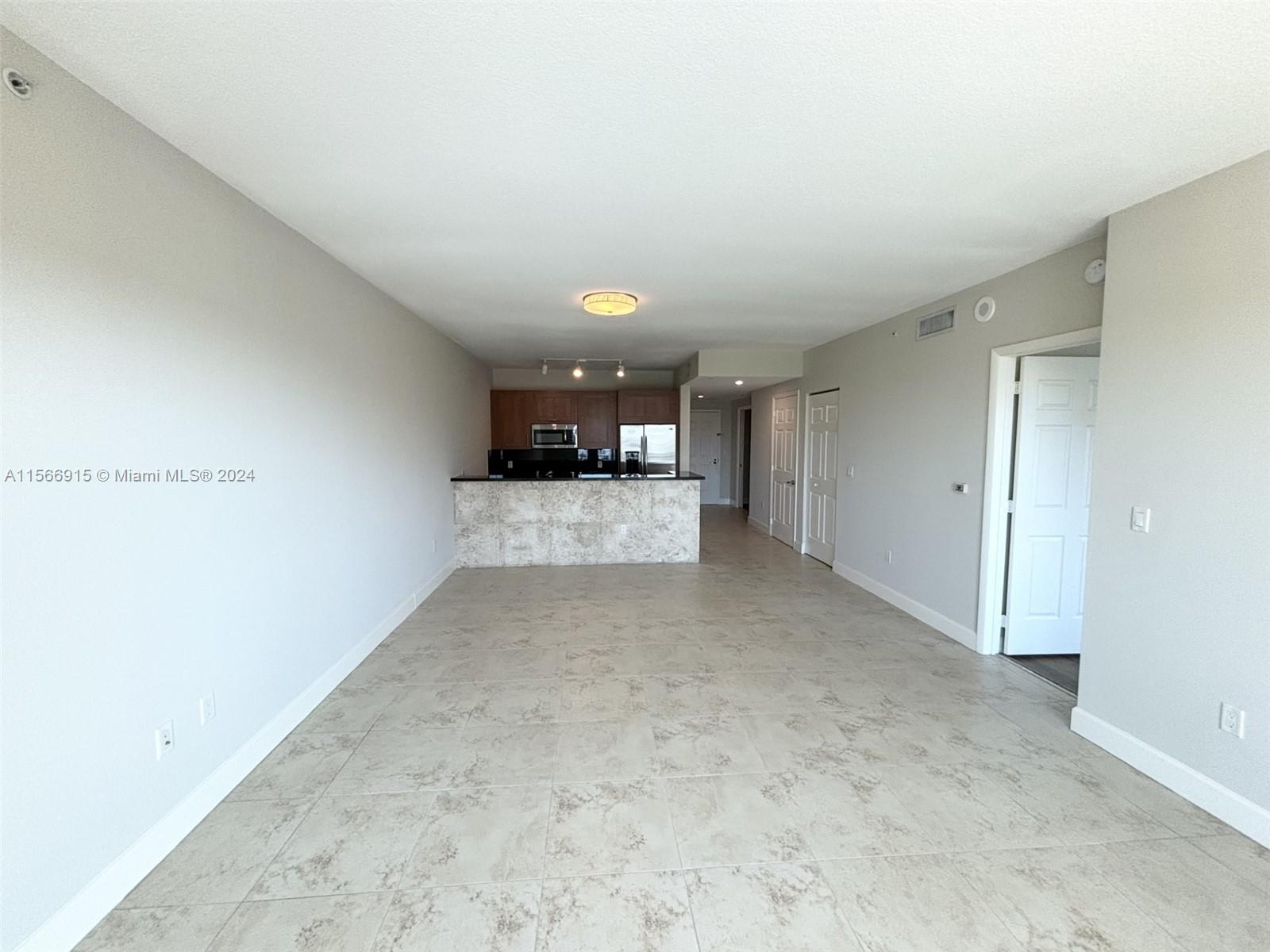 1300 Ponce De Leon Blvd 610, Coral Gables, Florida 33134, 1 Bedroom Bedrooms, ,1 BathroomBathrooms,Residentiallease,For Rent,1300 Ponce De Leon Blvd 610,A11566915
