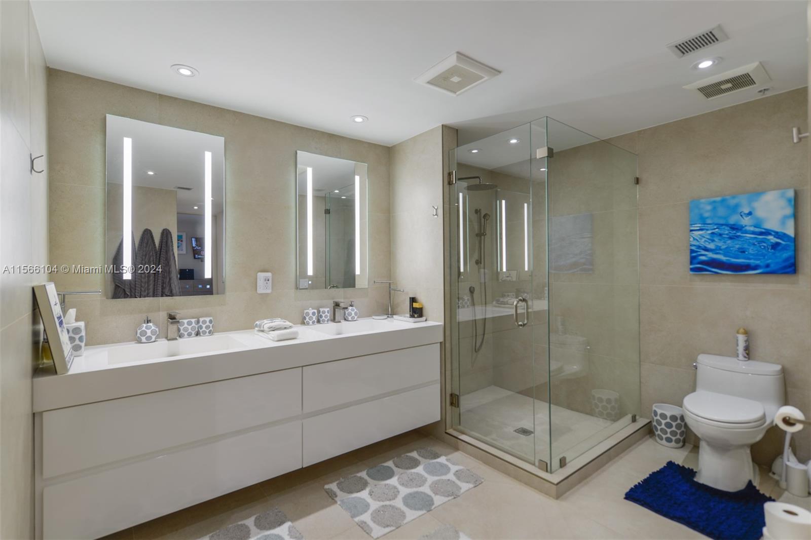 3801 Collins Ave 1906, Miami Beach, Florida 33140, 3 Bedrooms Bedrooms, ,3 BathroomsBathrooms,Residentiallease,For Rent,3801 Collins Ave 1906,A11566104