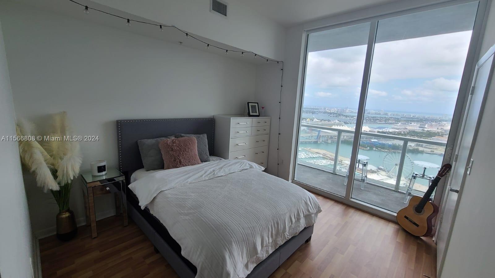 253 NE 2nd St 4207, Miami, Florida 33132, 2 Bedrooms Bedrooms, ,2 BathroomsBathrooms,Residentiallease,For Rent,253 NE 2nd St 4207,A11566808