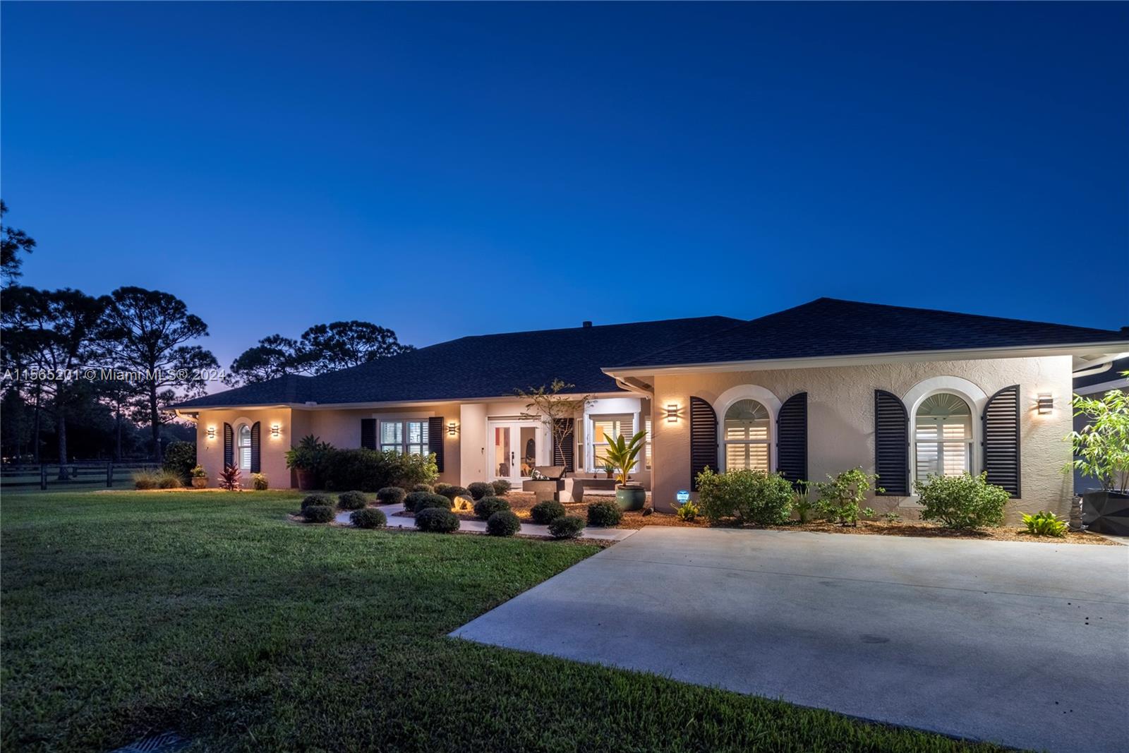 14844  Black Bear Road  For Sale A11565201, FL