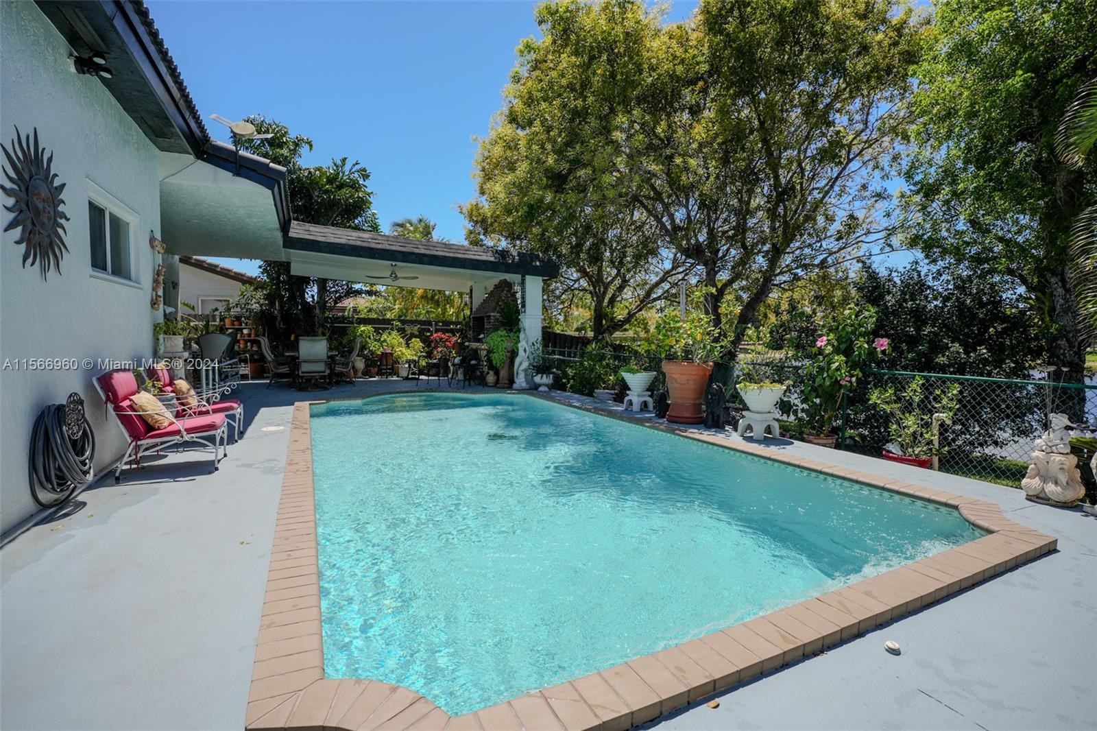 5142 SW 157th Ct, Miami, Florida 33185, 3 Bedrooms Bedrooms, ,2 BathroomsBathrooms,Residential,For Sale,5142 SW 157th Ct,A11566960