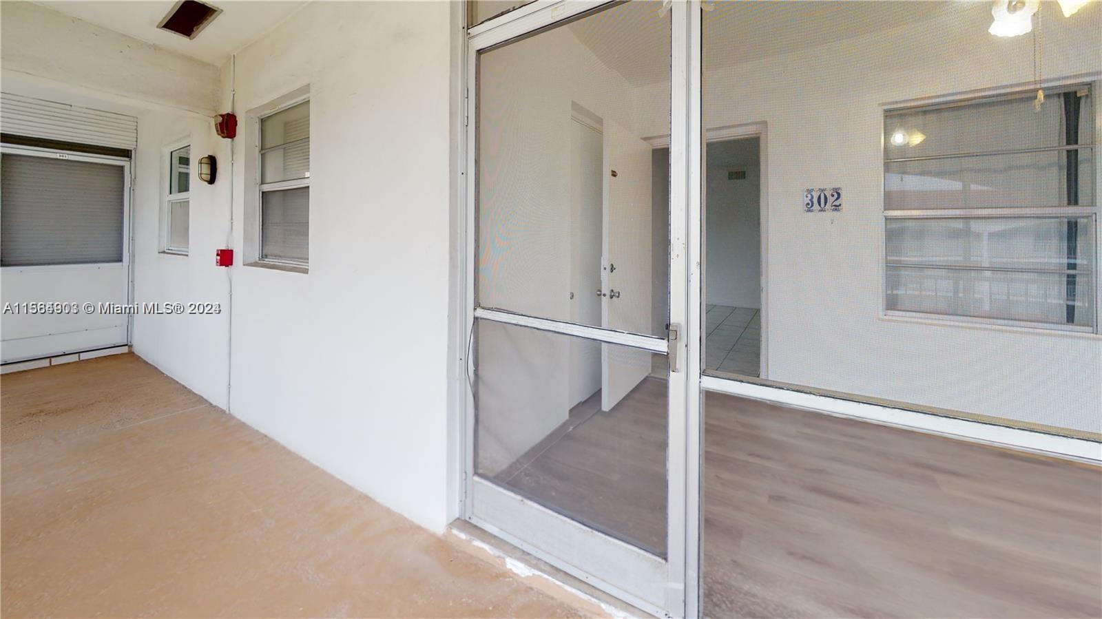 580 Egret Dr 302, Hallandale Beach, Florida 33009, 2 Bedrooms Bedrooms, ,2 BathroomsBathrooms,Residential,For Sale,580 Egret Dr 302,A11564903