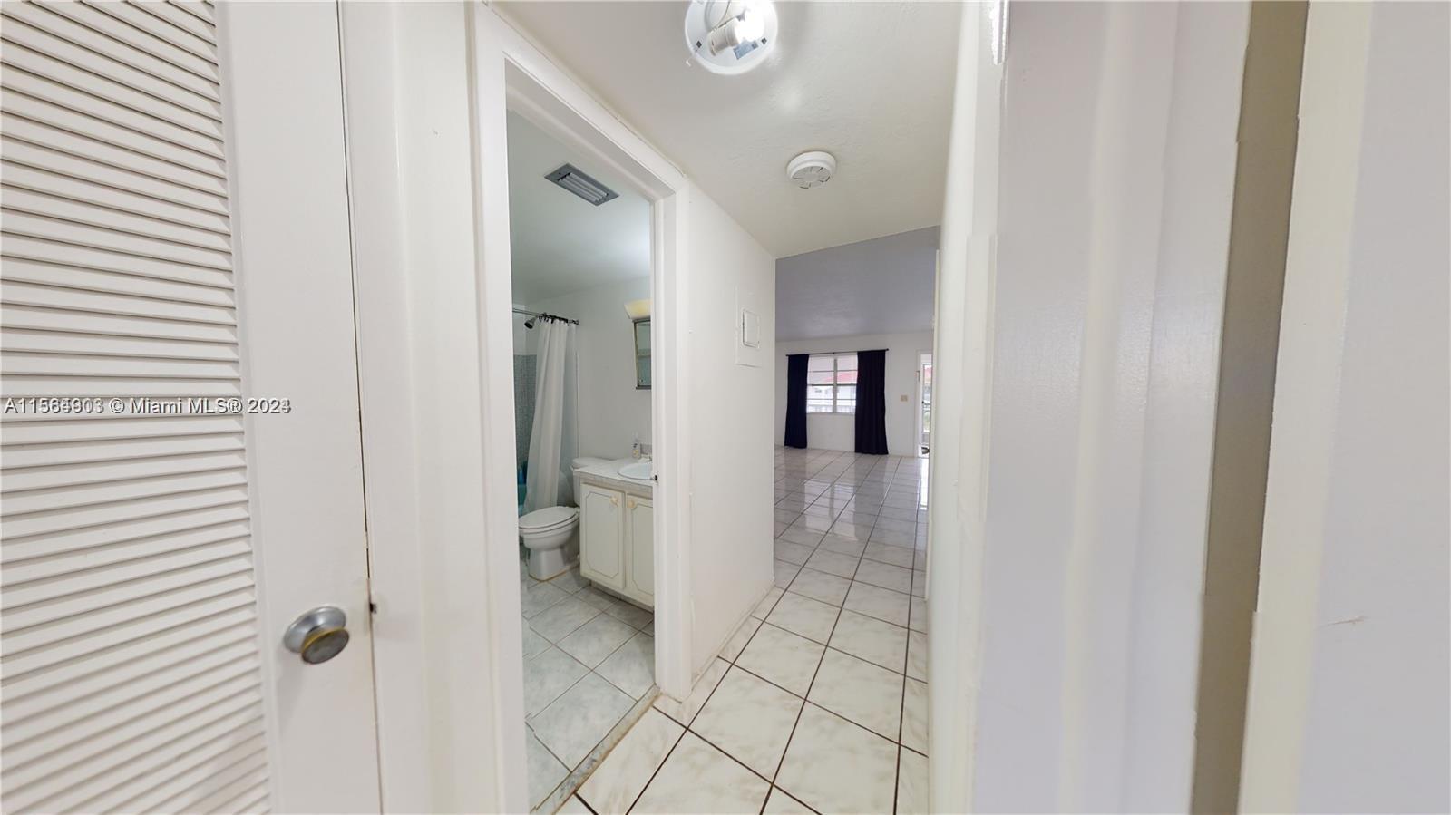 580 Egret Dr 302, Hallandale Beach, Florida 33009, 2 Bedrooms Bedrooms, ,2 BathroomsBathrooms,Residential,For Sale,580 Egret Dr 302,A11564903