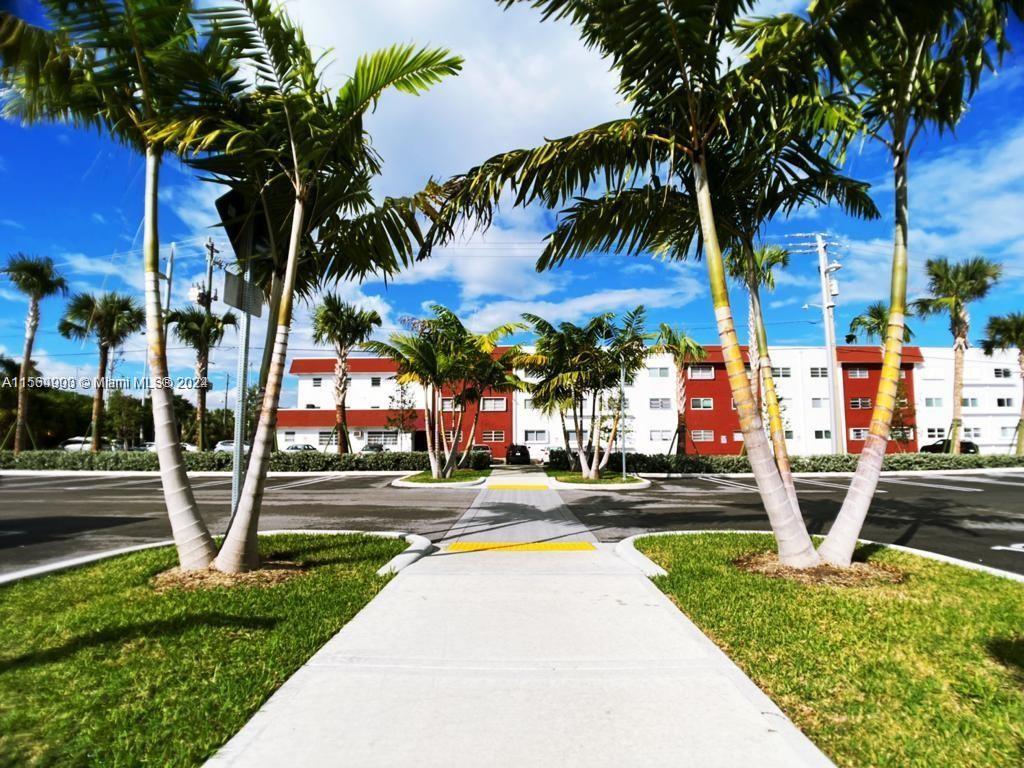 580 Egret Dr 302, Hallandale Beach, Florida 33009, 2 Bedrooms Bedrooms, ,2 BathroomsBathrooms,Residential,For Sale,580 Egret Dr 302,A11564903