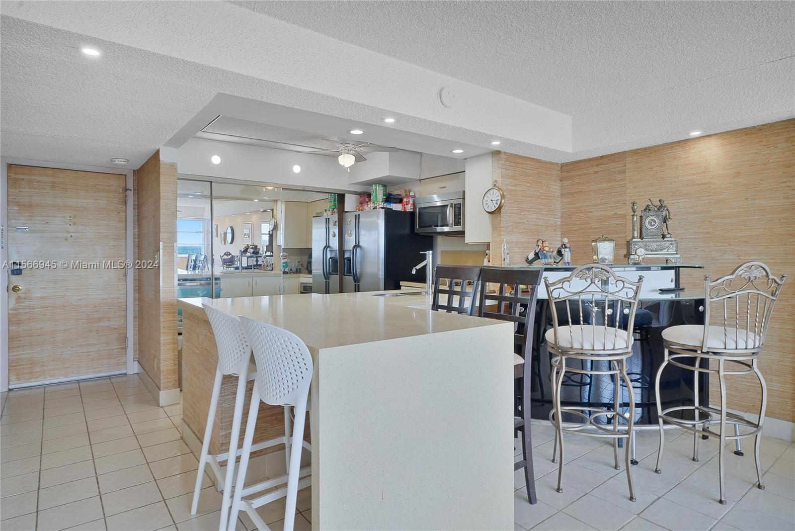1400 S Ocean Dr 1605, Hollywood, Florida 33019, 1 Bedroom Bedrooms, ,1 BathroomBathrooms,Residential,For Sale,1400 S Ocean Dr 1605,A11566945