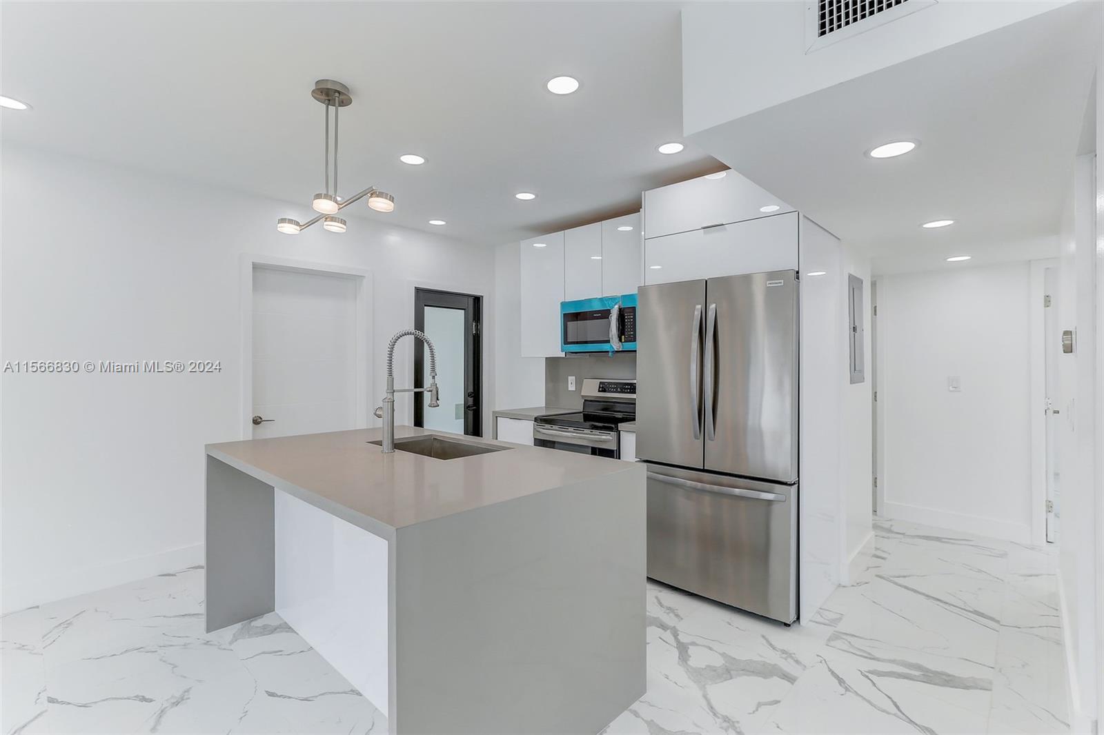 151 SW 52nd Ct, Miami, Florida 33134, 3 Bedrooms Bedrooms, ,1 BathroomBathrooms,Residential,For Sale,151 SW 52nd Ct,A11566830