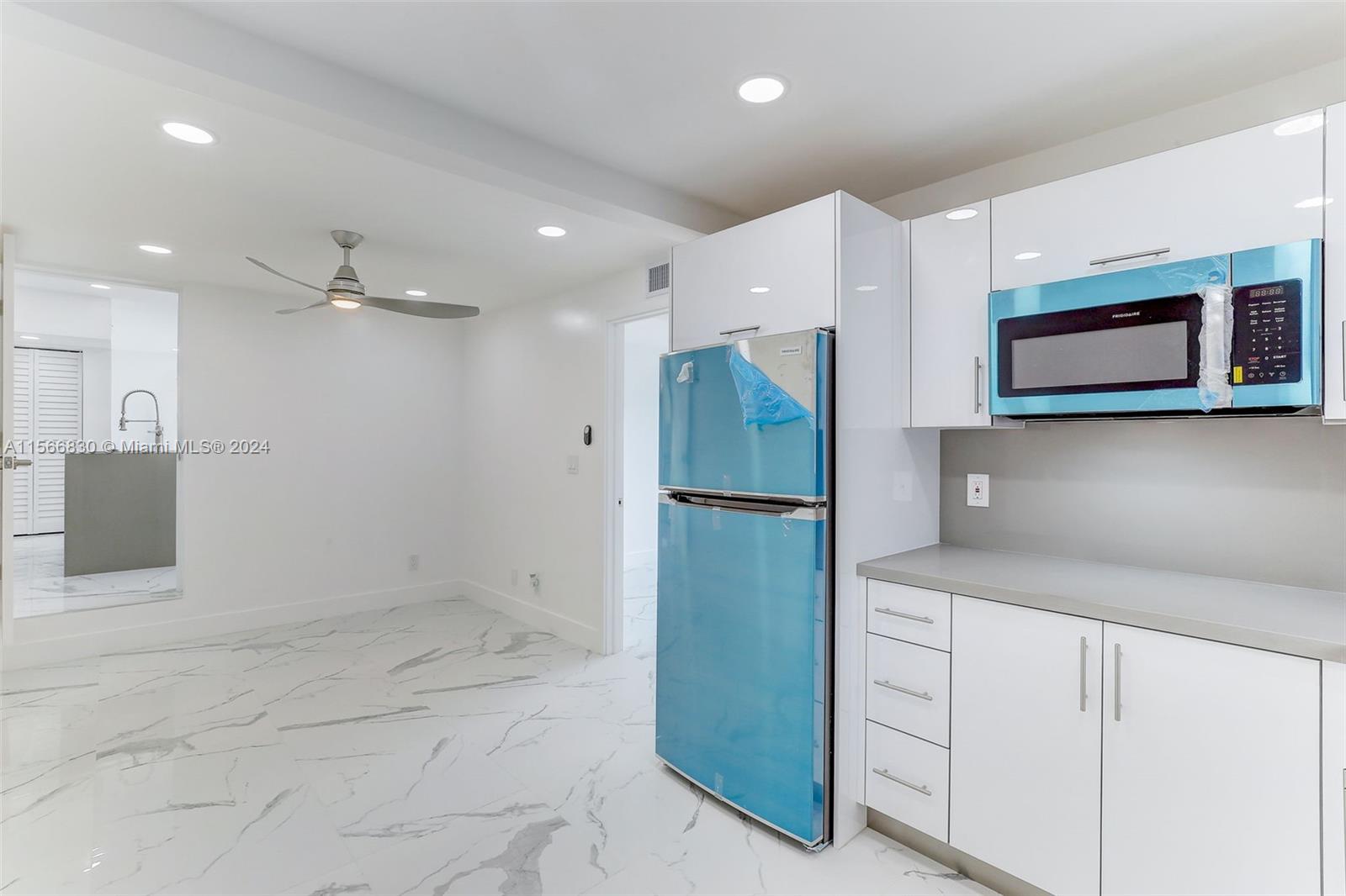 151 SW 52nd Ct, Miami, Florida 33134, 3 Bedrooms Bedrooms, ,1 BathroomBathrooms,Residential,For Sale,151 SW 52nd Ct,A11566830