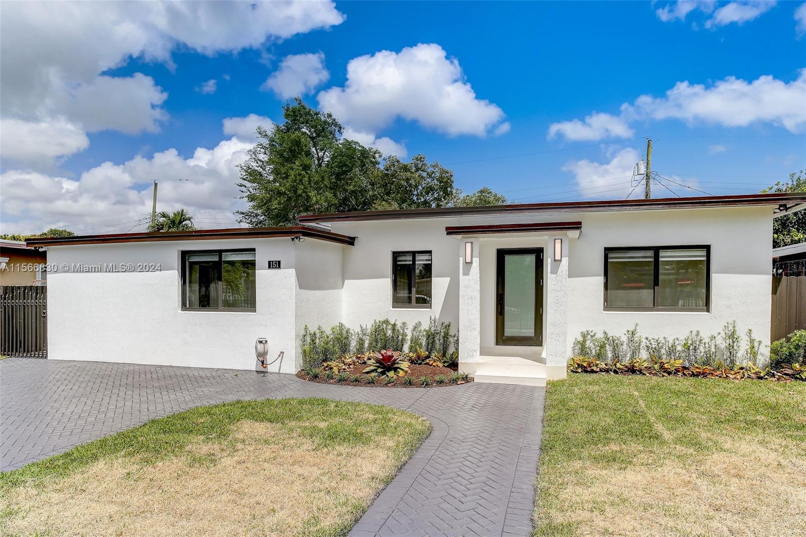 151 SW 52nd Ct, Miami, Florida 33134, 3 Bedrooms Bedrooms, ,1 BathroomBathrooms,Residential,For Sale,151 SW 52nd Ct,A11566830